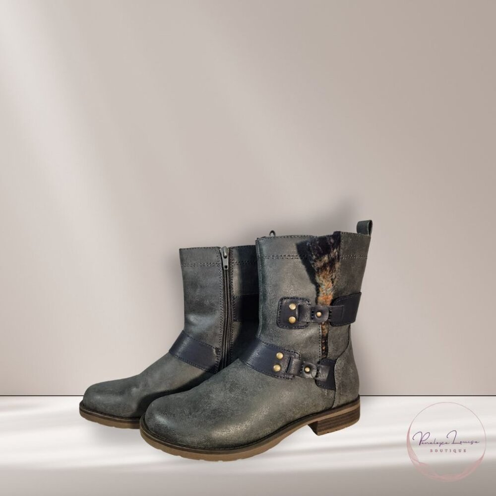 Sporto Sheila Faux Fur-Lined Buckle Boots – Gray / Navy – Size 6.5 M